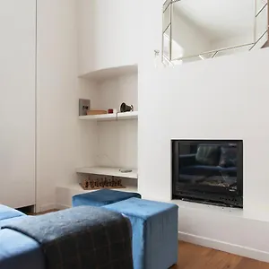 https://elegante-appartamento-nel-centro-citta.it-lombardy.com