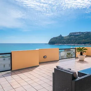 https://attico-sul-poetto.in-sardinia.net